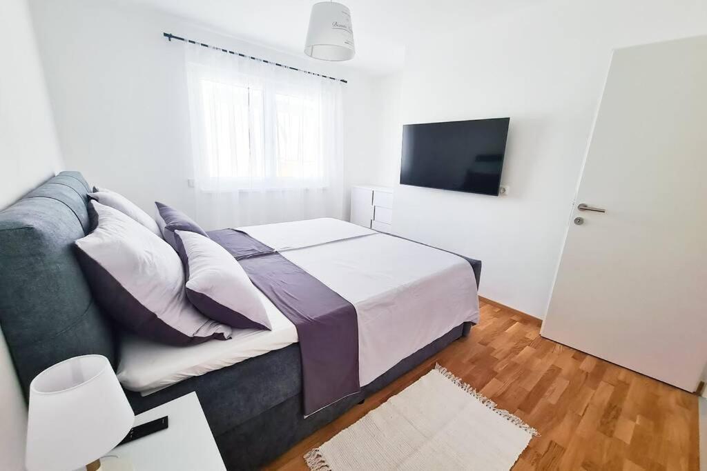 Family Suite Moerbisch Am See Exterior photo